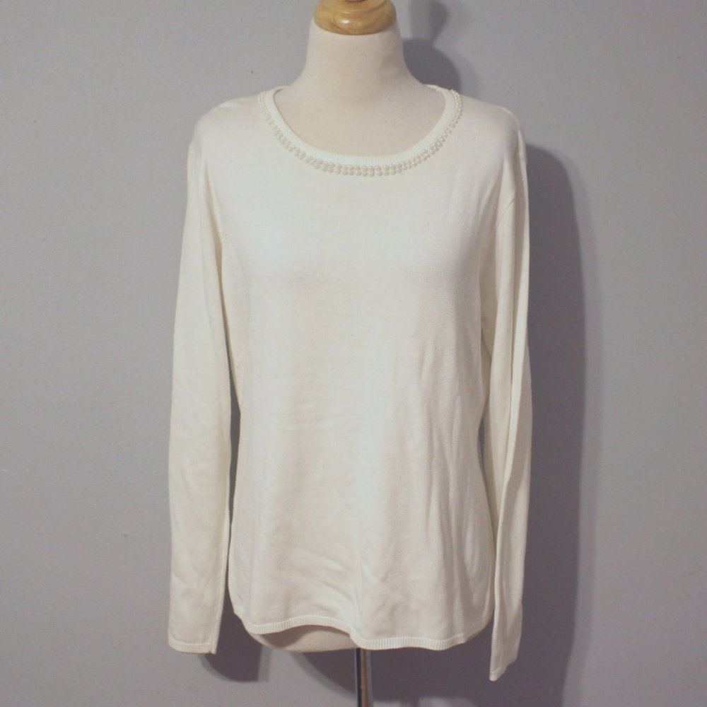 Vintage Nikki Medium Sweater Faux Pearl Around Neck